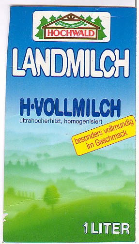 Deutschland: Hochwald - Landmilch, H-Vollmilch, ultrahocherhitzt, homogenisiert